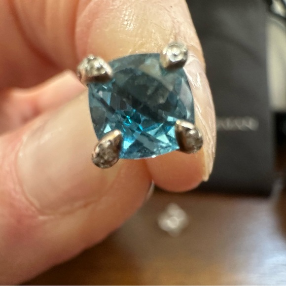 David Yurman Petite Chatelaine Stud Earrings in Blue Topaz Earrings - Picture 2 of 11